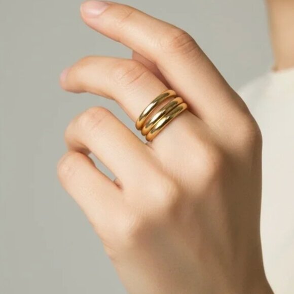 Jasmine Lane Gold Ring Trio Size 7 NWT - Picture 3 of 4